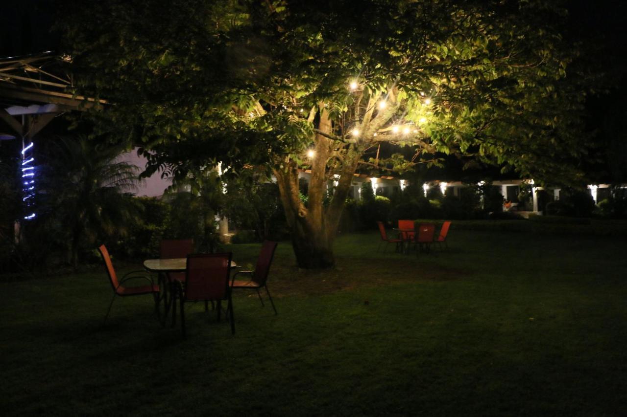Posada La Presa テポストラン エクステリア 写真